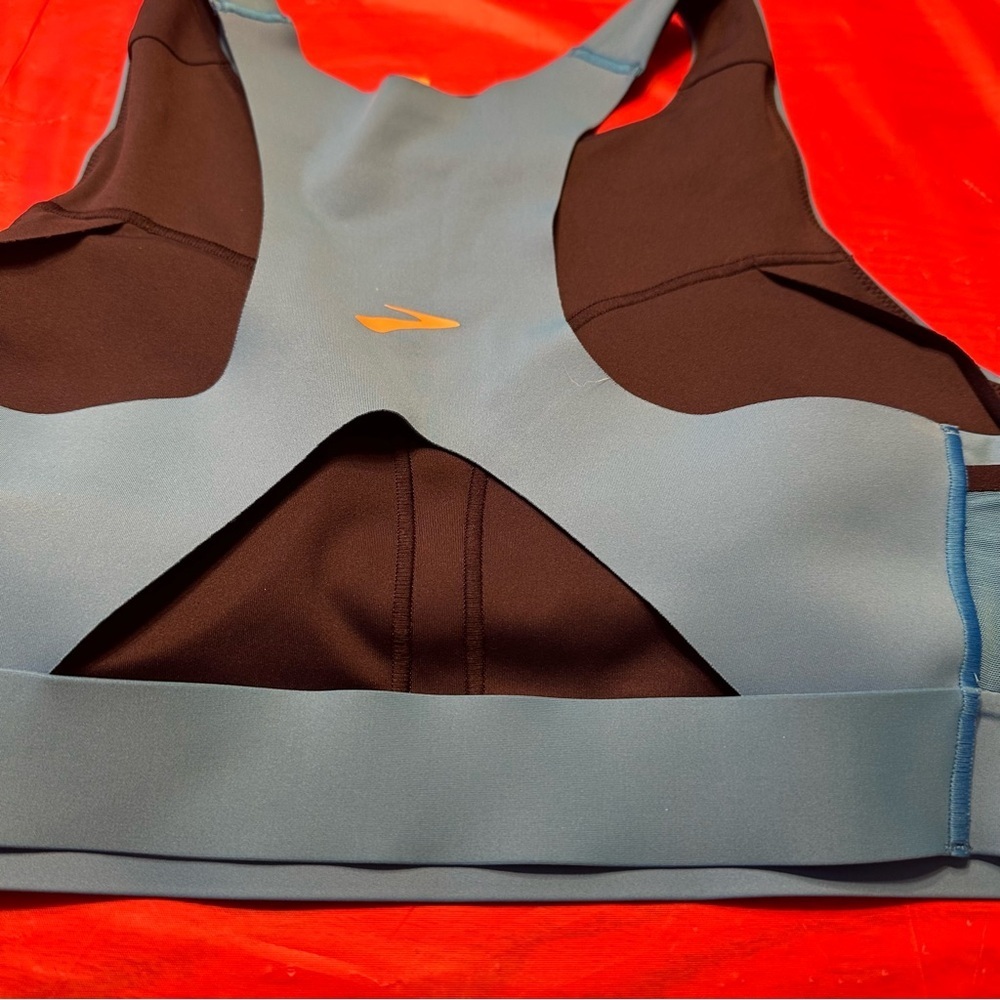 Brooks Vibrant Blue Sports Top - Picture 2 of 5